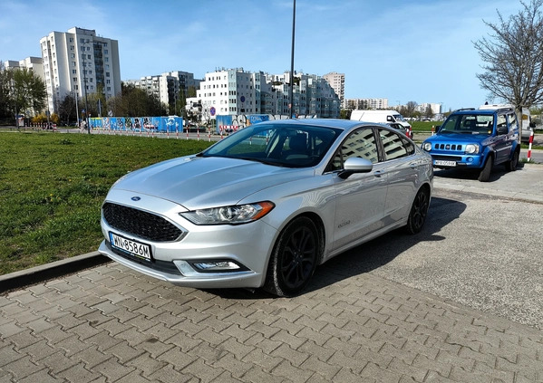 Ford Mondeo cena 48500 przebieg: 220000, rok produkcji 2017 z Warszawa małe 379